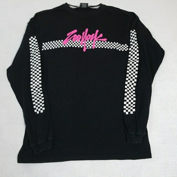 Zoo York Other - Zoo York Long sleeve Black & Pink Tee - Medium